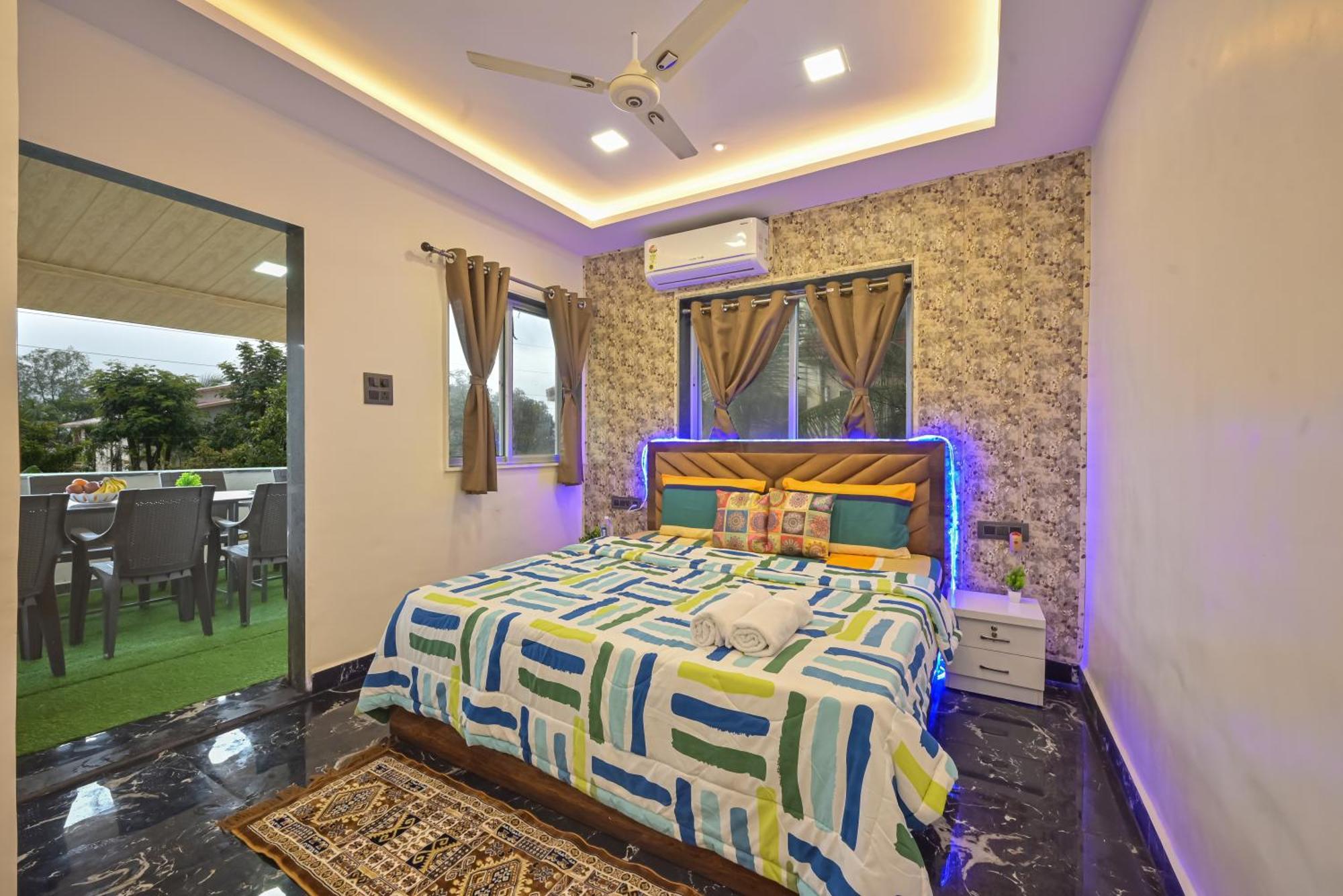 Empyrean Stay Ll 3Bhk Ll Marshall Villa Ll Large Pool Ll Ac Ll Lonavala Buitenkant foto