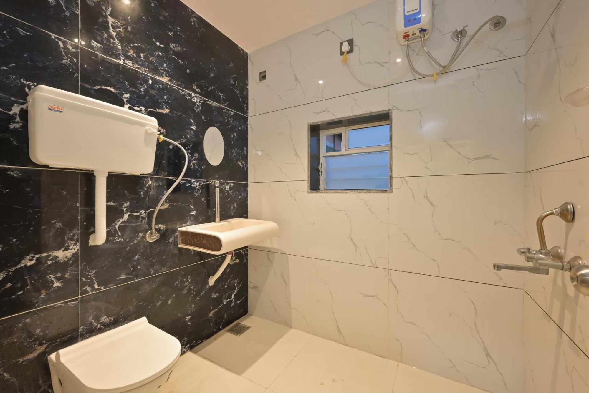 Empyrean Stay Ll 3Bhk Ll Marshall Villa Ll Large Pool Ll Ac Ll Lonavala Buitenkant foto