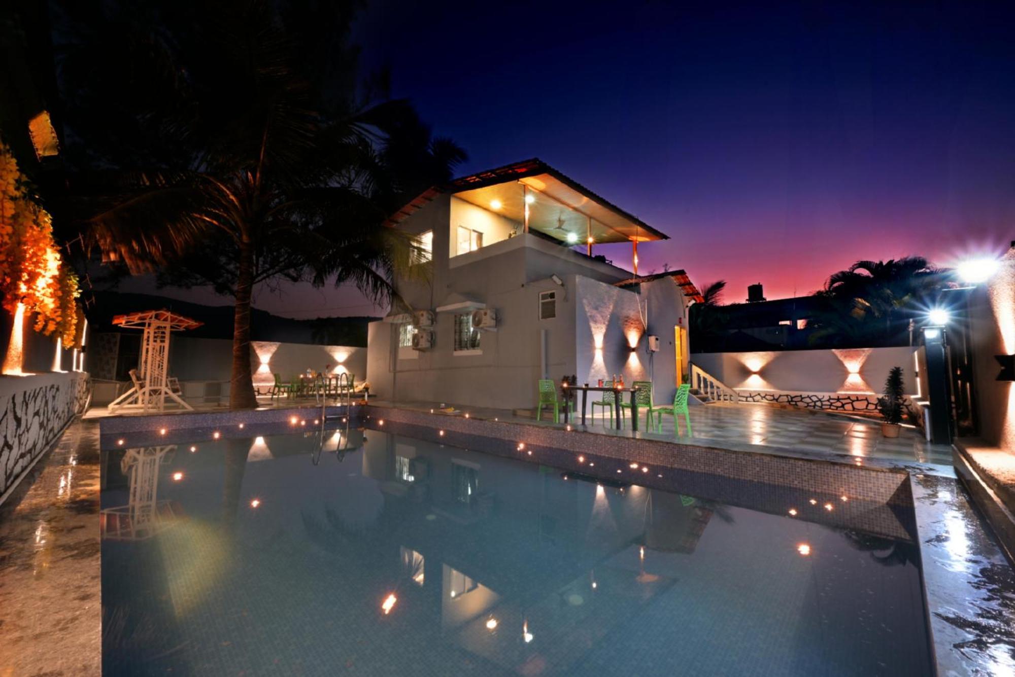 Empyrean Stay Ll 3Bhk Ll Marshall Villa Ll Large Pool Ll Ac Ll Lonavala Buitenkant foto